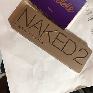 Urban decay naked 2 palette